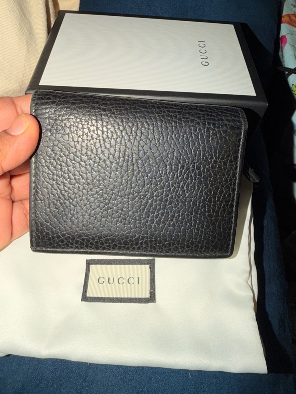 Gucci Black Pebbled Leather Card Holder with Gold Double G - Picture 4 of 5